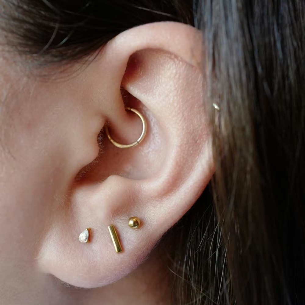 Maison Miru Flat Back Studs Designer Earrings Crystal Pear Nap - Gold 3mm NWT - Picture 4 of 4